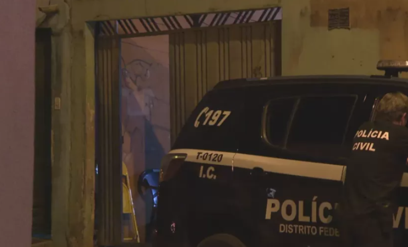 Os pais e o Corpo de Bombeiros tentara reanimar a criança