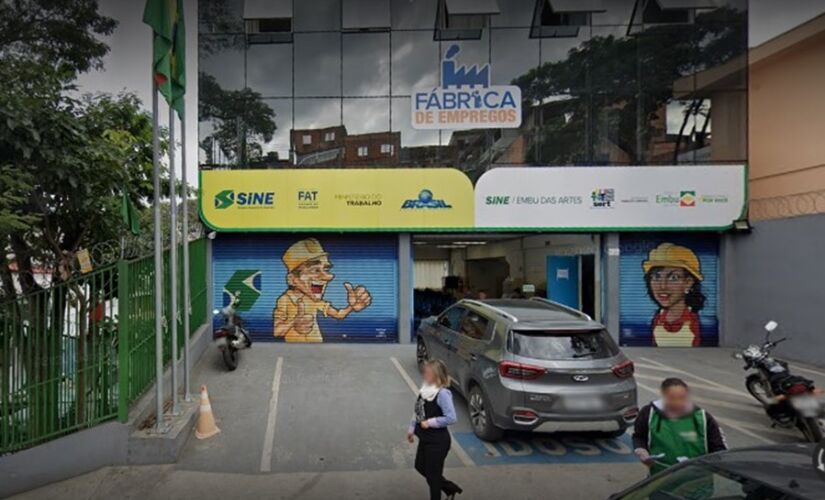 Fábrica de Empregos está localizada na rua Cerqueira Cesar, 846, Jd. Sta. Tereza / Embu das Artes