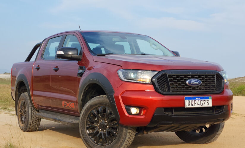 Dentro da estratégia de dividir o mercado de picapes médias em nichos, a Ford lançou em março a versão FX4 da Ranger 