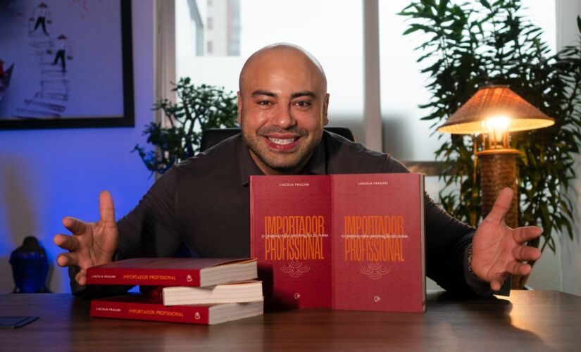 Lincoln Fracari relata trajetória em novo livro lançado recentemente