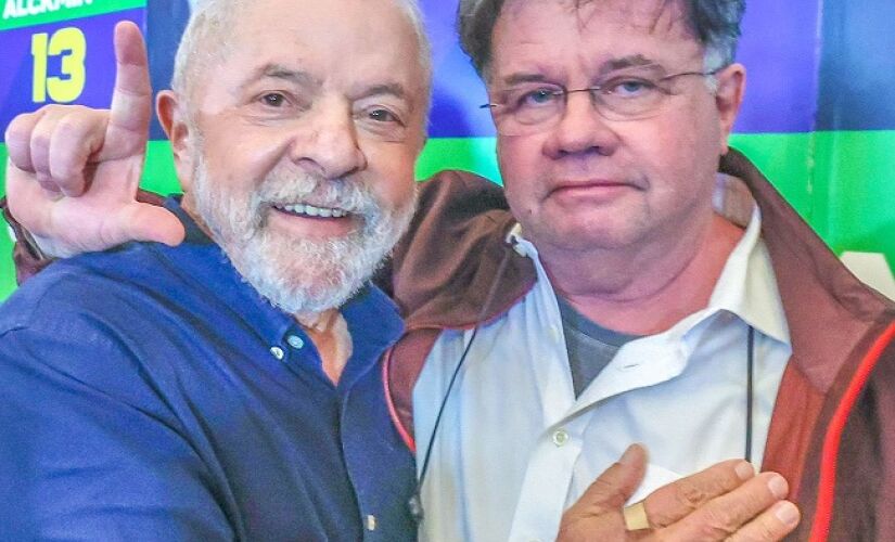 Lula e o comediante Marcelo Madureira, ex-Casseta e Planeta