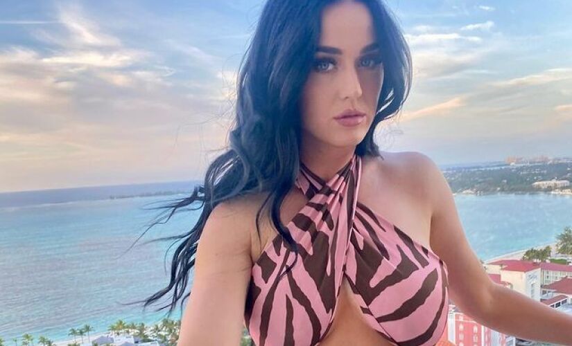 Katy Perry explica vídeo que viralizou.