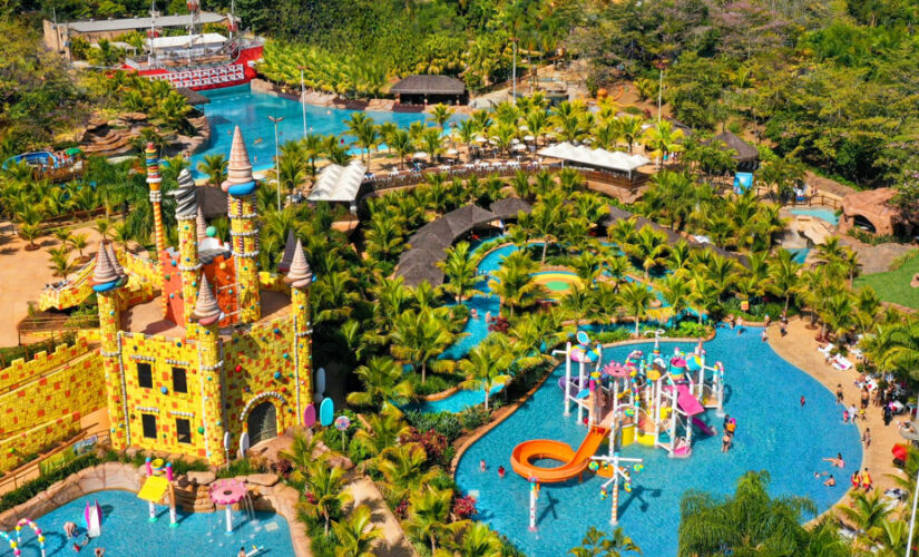 O Thermas Water Park tem o maior parque infanitl da América Latina, onde se encontra o Castelo de Doces, inspirado na loja Candylicious 