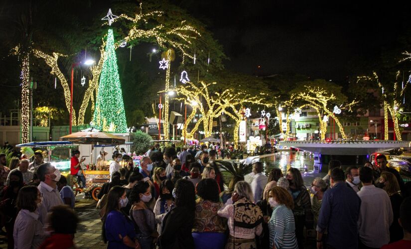 Abertura do Natal Mágico 2022 na Praça Nicola Vivilechio será na sexta-feira, 25/11