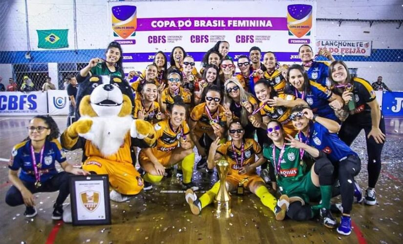 O time feminino de Futsal de Taboão da Serra.