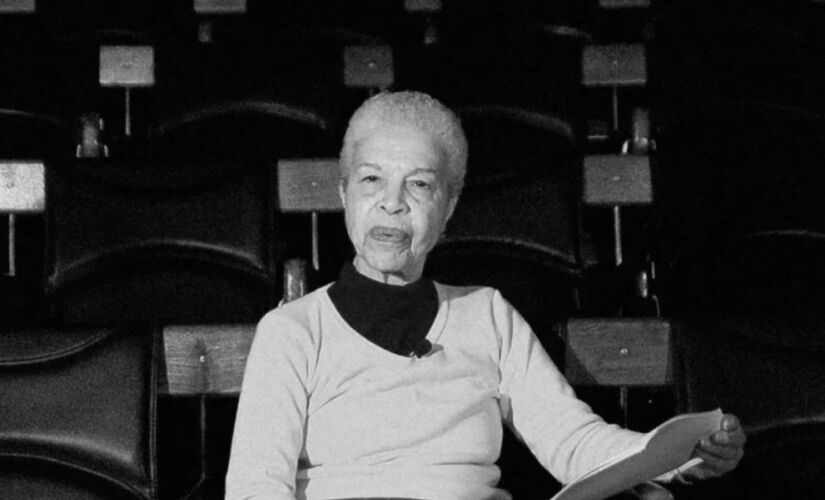 A atriz Lizette Negreiros morre aos 81 anos.