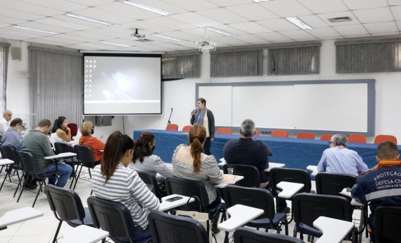 O encontro discutiu também as últimas iniciativas ambientais implementadas na cidade