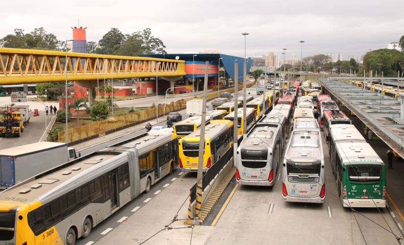 Ricardo Nunes disse que, em 2019, último ano antes da pandemia, o número de passageiros no transporte coletivo era de 9 milhões por dia