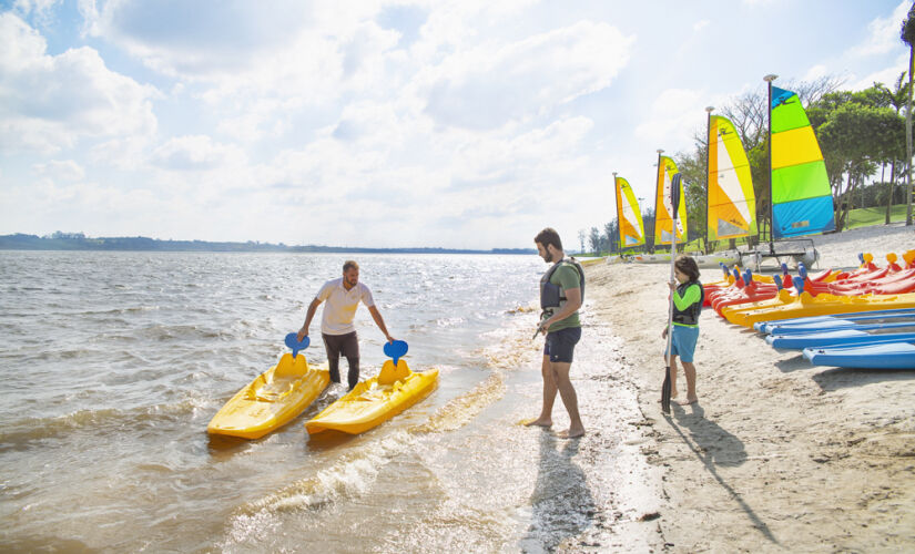 Inaugurado em 2016 na região do Alto Tietê, o Club Med Lake Paradise é um oásis verde à beira do lago da represa Taiçupeba