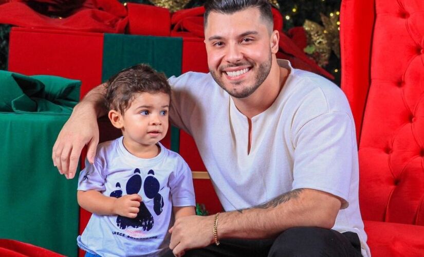 Hackers invadiram as contas dele do Twitter e do Facebook e publicaram a falsa notícia sobre filho do cantor