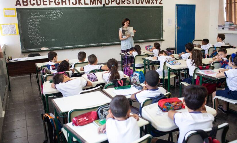 Sala de aula escola municipal EMEF  Martin Francisco Ribeiro de Andrade 