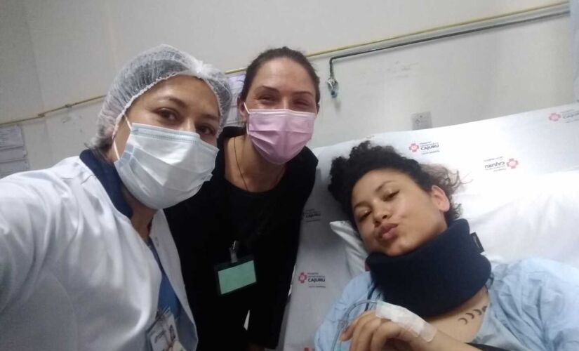 Kelly, mãe de Fernanda, fez de tudo para encontrar a técnica que ajudou a salvar a sua filha