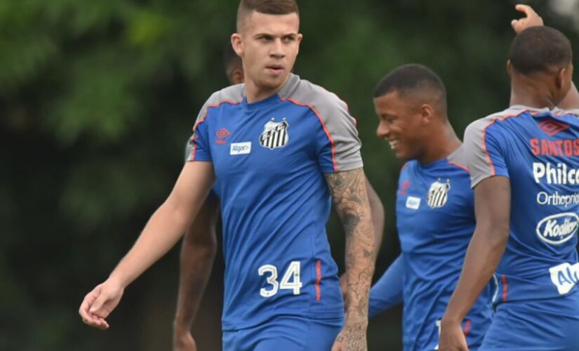 Jobson deve se transferir para o futebol árabe