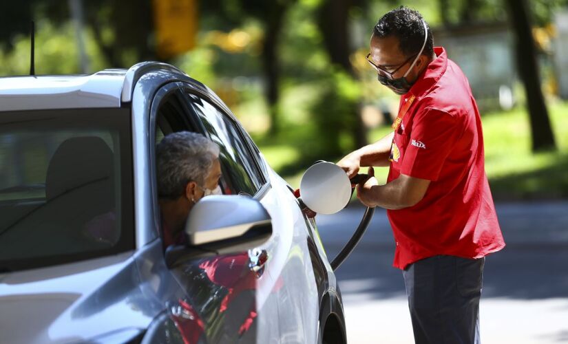 Manutenção em dia ajuda o veículo a consumir menos combustível