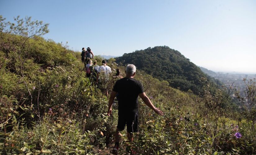 Area com 193 mil m&#xB2; no Morro da Nova Cintra tem cinco trilhas de fácil e média dificuldades para serem exploradas