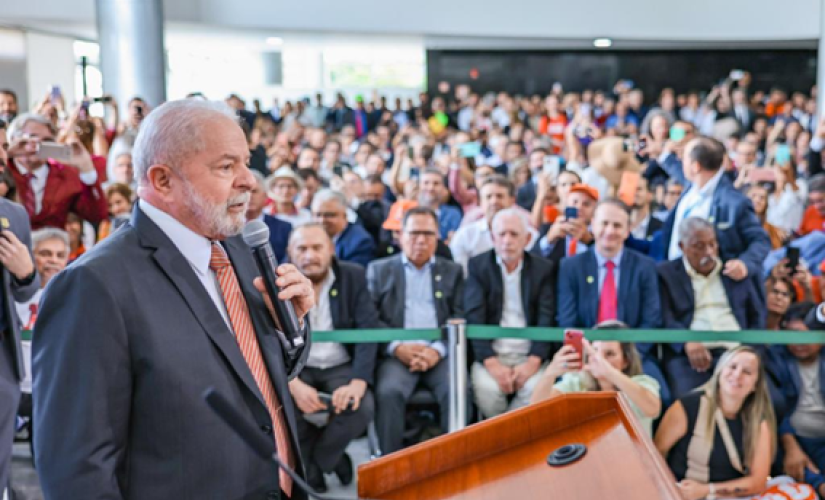 Lula, durante evento com centrais sindicais