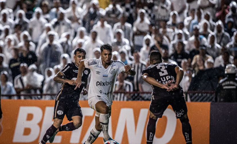 Santos e Ferroviária não saíram do empate por 1 a 1, na noite deste sábado (28), em duelo válido pela 5ª rodada do Campeonato Paulista de 2023