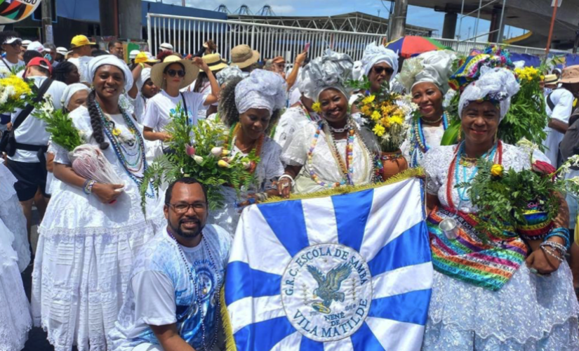 Os representantes da escola estiveram com diversos líderes importantes da história do Carnaval na Bahia