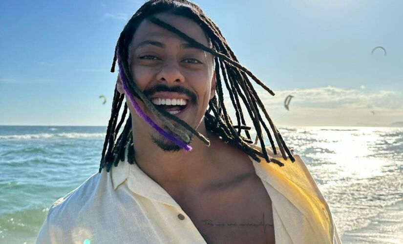 Luis Navarro publicou texto anunciando o fim do casamento.