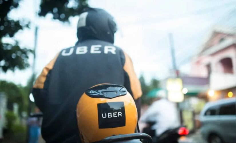 Serviço de Uber Moto