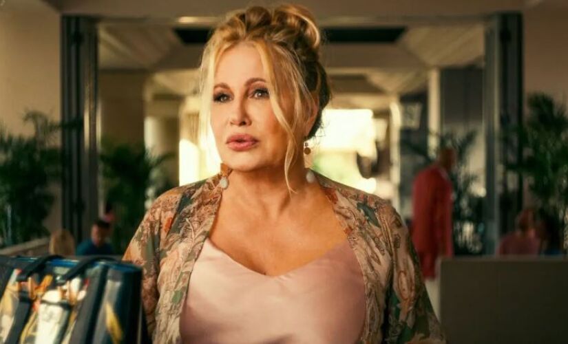 Jennifer Coolidge em The White Lotus