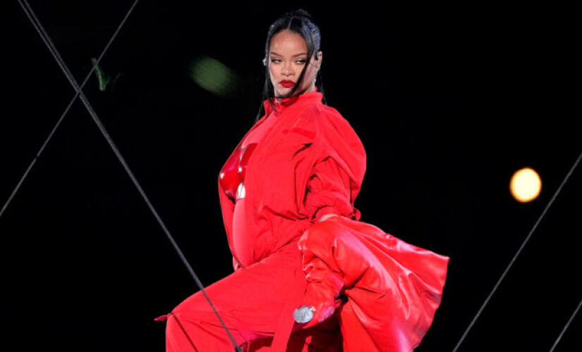 Rihanna está planejando uma grande turnê de retorno para 2024