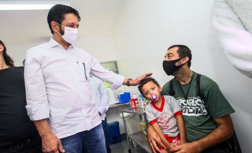 Ricardo Nunes participa do Dia D de Intensificação Vacinal dos alunos da rede municipal de educação infantil