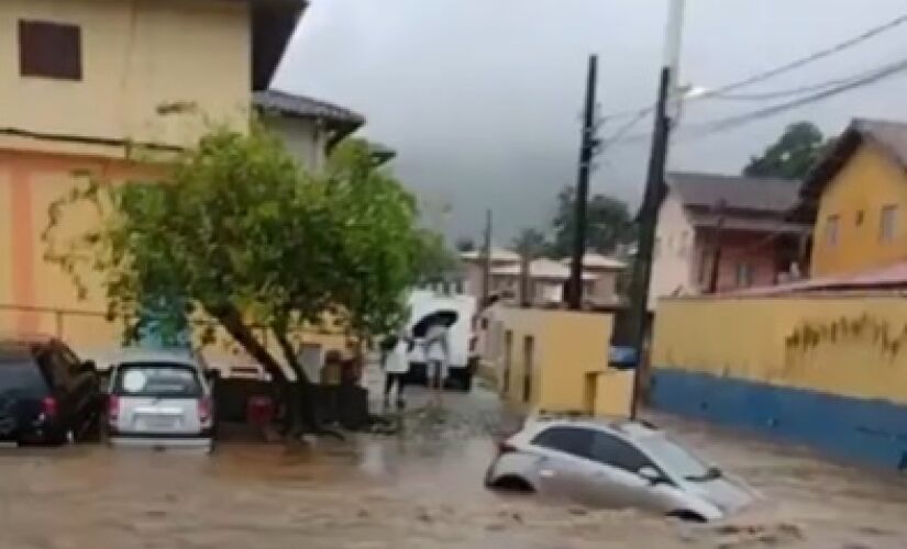 Alagamento em São Sebastião