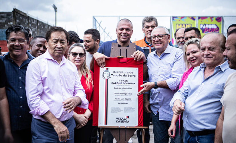 Prefeito Aprigio participa da entrega 1ª fase do Parque do Povo, no Marabá, em Taboão da Serra