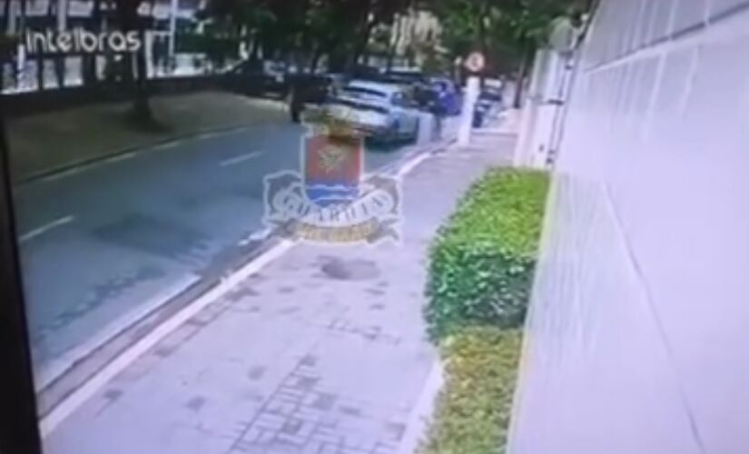 Caso aconteceu na Avenida Leomil, em Guarujá