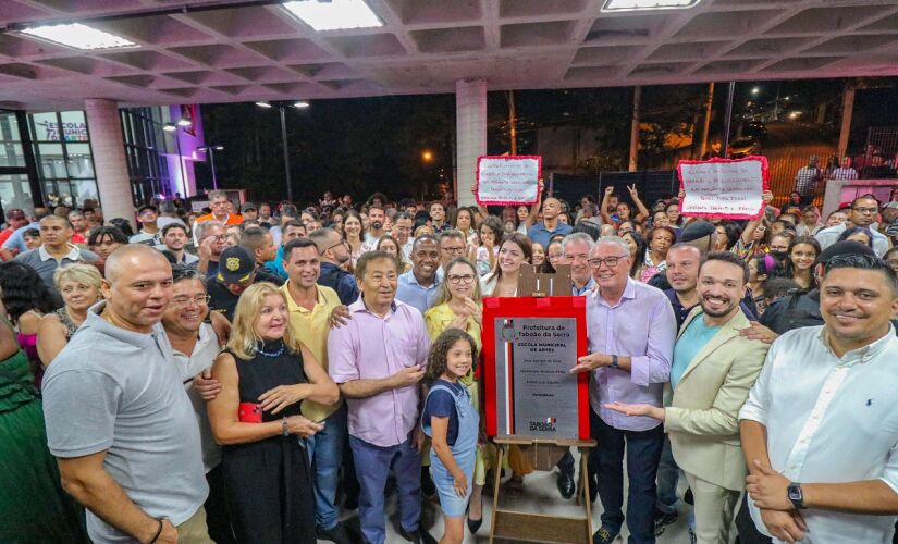 Governo Aprígio entrega prédio da tão sonhada Escola Municipal de Artes de Taboão da Serra