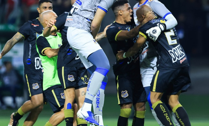 Água Santa supera o Bragantino nos pênaltis 