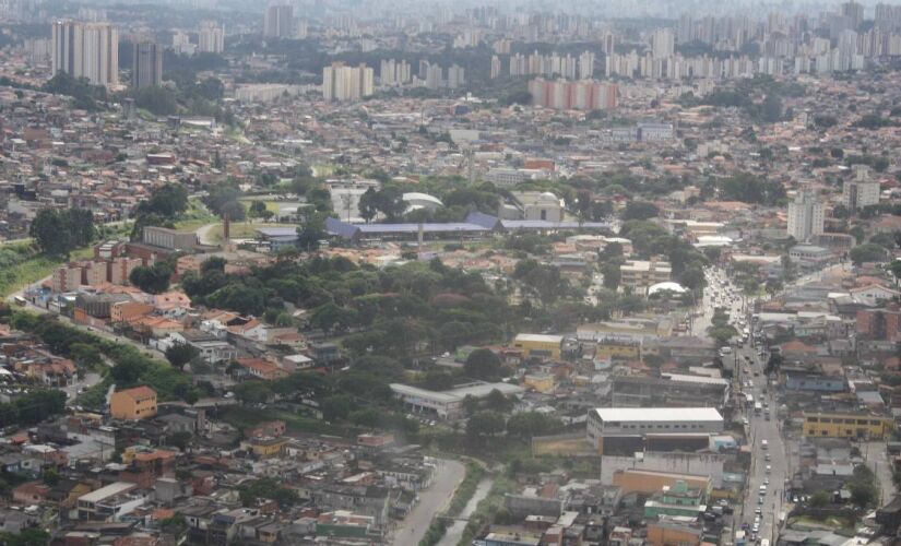 Alerta foi emitido pelo CGE (Centro de Gerenciamento de Emergências Climáticas) da prefeitura às 13h20