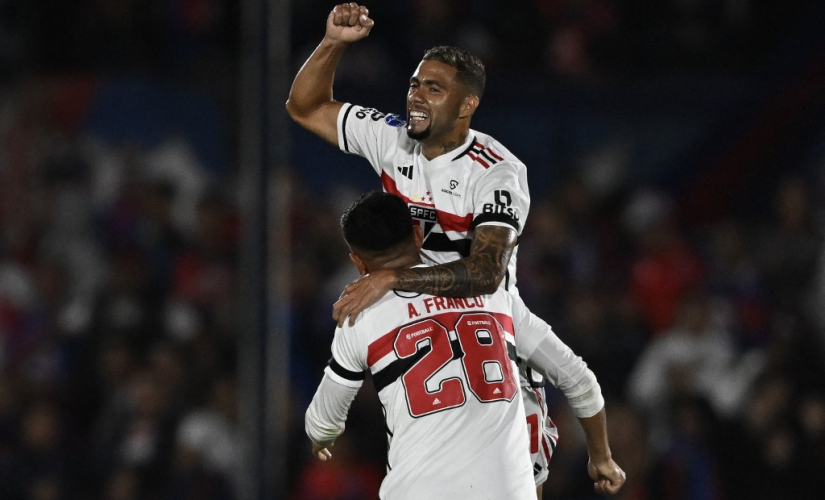 São Paulo vence o Tigre na Argentina
