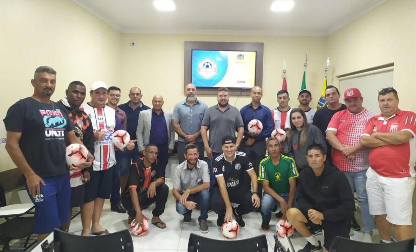 Na noite de segunda-feira (24) a Prefeitura de Porto Feliz realizou, no auditório do Secom, o Conselho Técnico da 3ª edição da Taça João Rubini de Futebol Veterano