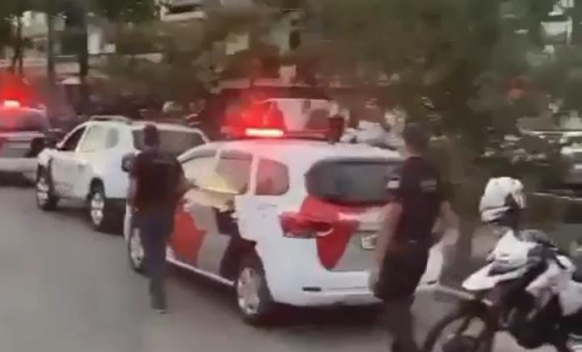 Policiais são executados em Guarujá