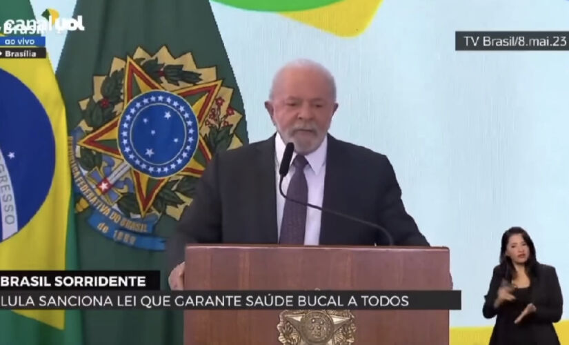 Lula sanciona Brasil Sorridente 