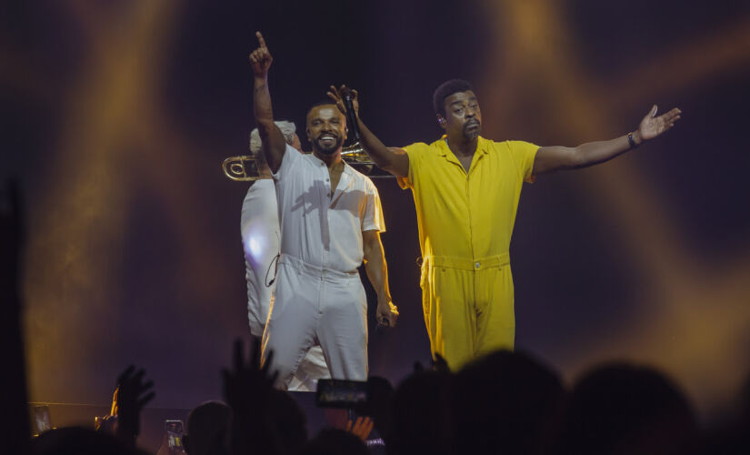 Alexandre Pires e Seu Jorge seguem encantando o Brasil com a já consagrada turnê "Irmãos".