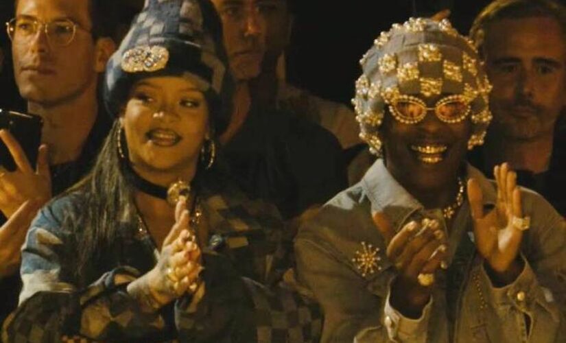 Rihanna e A$AP Rocky assistem ao desfile