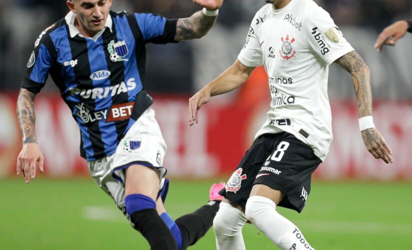 A equipe de Luxemburgo encerra a sua trajetória no maior torneio da Conmebol com sete pontos