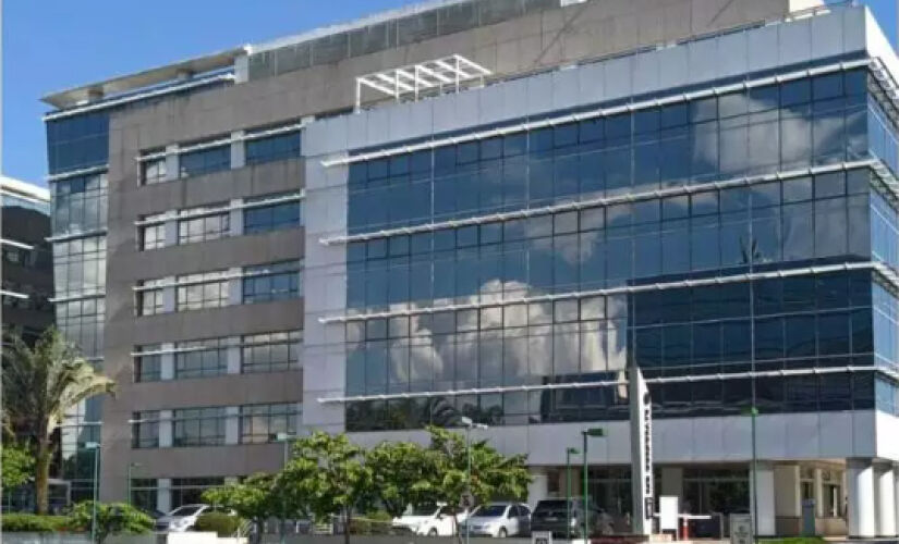 Os interessados em participar de alguma das disputas deve se cadastrar no site da respectiva leiloeira