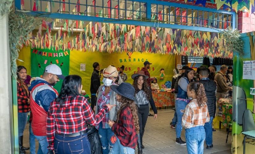 Mais escolas e creches municipais promovem Festas Juninas neste final de semana