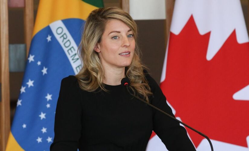 A ministra das Relações Exteriores do Canadá, Mélanie Joly