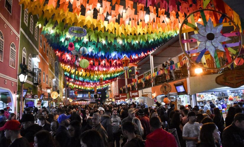 A festa de São João é tradicionalmente conhecida em todo Brasil