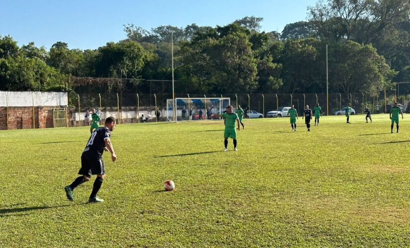 Nessa etapa, os seis times classificados foram divididos, por sorteio, em dois grupos. As duas melhores equipes de cada grupo avançam para a fase semifinal