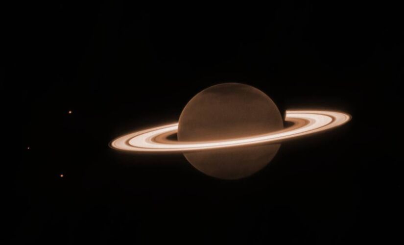 Imagem de Saturno pelo telescópio James Webb