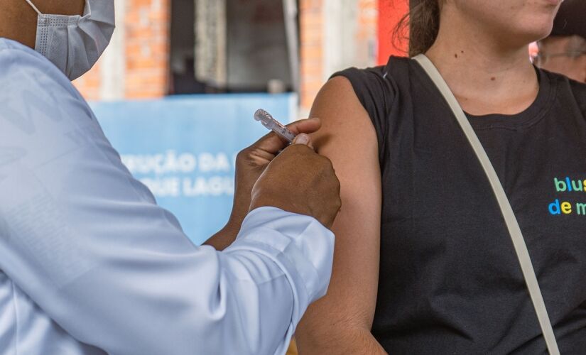Vacinação contra gripe segue em Taboão da Serra até 31 de julho