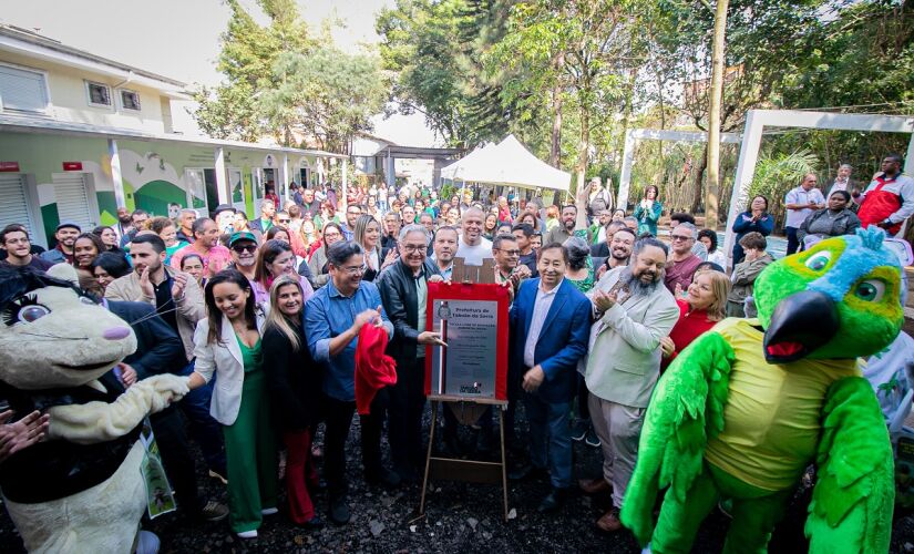 Prefeito Aprígio e autoridades municipais entregam Escola Livre de Educação Ambiental para moradores de Taboão da Serra