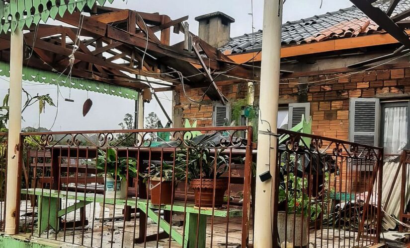 Ciclone extratropical deixou um rastro de destruição