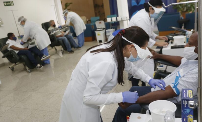 Nos primeiros seis meses deste ano, 31 mil pacientes com câncer iniciaram tratamento graças a mutirões de saúde promovidos pelo Governo de São Paulo. Os atendimentos ocorreram durante o Mutirão Oncológico, dentro do prazo legal de 60 dias, contados a part